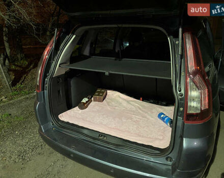 Серый Ситроен С4 Пикассо, объемом двигателя 1.56 л и пробегом 285 тыс. км за 5700 $, фото 35 на Automoto.ua