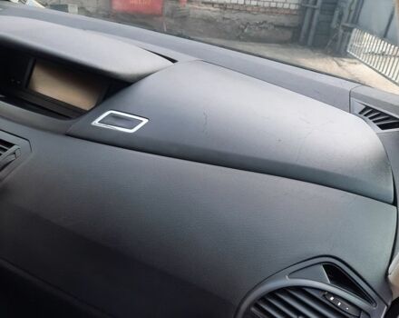 Серый Ситроен С4 Пикассо, объемом двигателя 1.6 л и пробегом 230 тыс. км за 4950 $, фото 3 на Automoto.ua