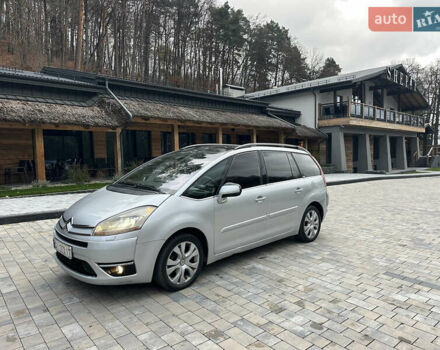 Сірий Сітроен С4 Пікассо, об'ємом двигуна 2 л та пробігом 220 тис. км за 4990 $, фото 6 на Automoto.ua