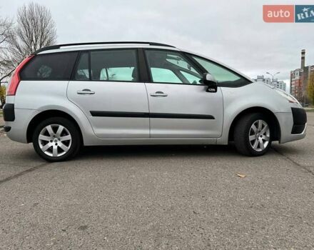 Сірий Сітроен С4 Пікассо, об'ємом двигуна 1.7 л та пробігом 356 тис. км за 6500 $, фото 7 на Automoto.ua