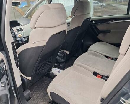 Серый Ситроен С4 Пикассо, объемом двигателя 2 л и пробегом 285 тыс. км за 5900 $, фото 8 на Automoto.ua