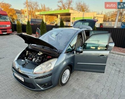 Сірий Сітроен С4 Пікассо, об'ємом двигуна 1.56 л та пробігом 276 тис. км за 5400 $, фото 12 на Automoto.ua