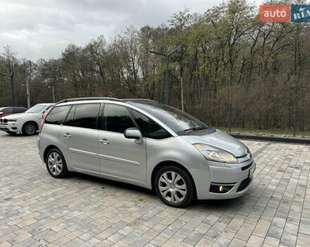 Сірий Сітроен С4 Пікассо, об'ємом двигуна 2 л та пробігом 220 тис. км за 4990 $, фото 12 на Automoto.ua