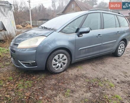 Серый Ситроен С4 Пикассо, объемом двигателя 2 л и пробегом 285 тыс. км за 5900 $, фото 2 на Automoto.ua