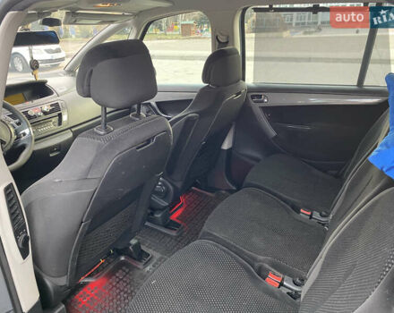 Серый Ситроен С4 Пикассо, объемом двигателя 1.56 л и пробегом 285 тыс. км за 5700 $, фото 23 на Automoto.ua