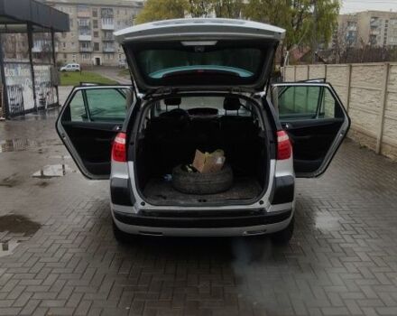 Серый Ситроен С4 Пикассо, объемом двигателя 1.6 л и пробегом 302 тыс. км за 4800 $, фото 4 на Automoto.ua