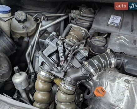 Сірий Сітроен С4 Пікассо, об'ємом двигуна 1.6 л та пробігом 123 тис. км за 5200 $, фото 6 на Automoto.ua