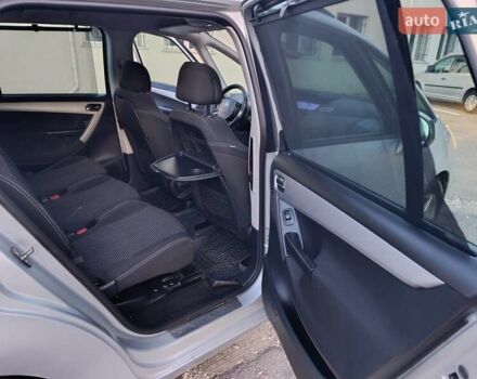 Серый Ситроен С4 Пикассо, объемом двигателя 1.75 л и пробегом 260 тыс. км за 5700 $, фото 12 на Automoto.ua