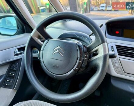 Сірий Сітроен С4 Пікассо, об'ємом двигуна 1.56 л та пробігом 276 тис. км за 5400 $, фото 17 на Automoto.ua