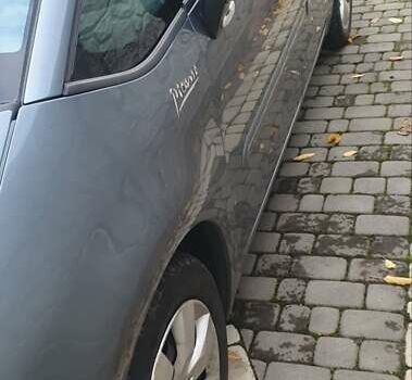 Ситроен С4 Пикассо 2007 в Владимир-Волынский на Automoto.ua Серый Ситроен С4 Пикассо, объемом двигателя 1.56 л и пробегом 324 тыс. км за 4600 $, фото 2 на Automoto.ua