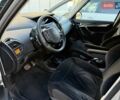 Сірий Сітроен С4 Пікассо, об'ємом двигуна 2 л та пробігом 220 тис. км за 4900 $, фото 10 на Automoto.ua