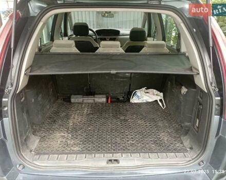 Ситроен С4 Пикассо 2007 в Львове на Automoto.ua Серый Ситроен С4 Пикассо, объемом двигателя 1.56 л и пробегом 270 тыс. км за 5800 $, фото 8 на Automoto.ua