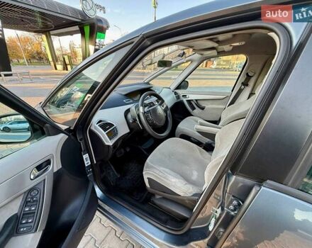 Сірий Сітроен С4 Пікассо, об'ємом двигуна 1.56 л та пробігом 276 тис. км за 5400 $, фото 25 на Automoto.ua