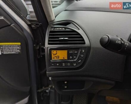 Сірий Сітроен С4 Пікассо, об'ємом двигуна 1.6 л та пробігом 123 тис. км за 5200 $, фото 12 на Automoto.ua