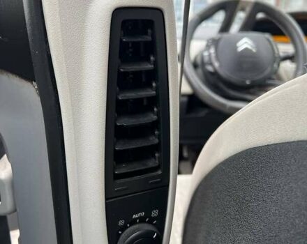 Сірий Сітроен С4 Пікассо, об'ємом двигуна 1.7 л та пробігом 356 тис. км за 6500 $, фото 11 на Automoto.ua