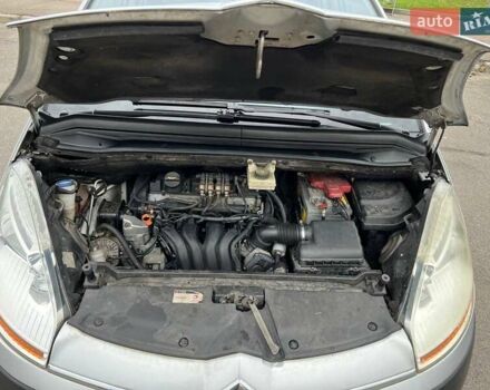 Сірий Сітроен С4 Пікассо, об'ємом двигуна 1.7 л та пробігом 356 тис. км за 6500 $, фото 27 на Automoto.ua