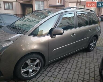 Серый Ситроен С4 Пикассо, объемом двигателя 0 л и пробегом 240 тыс. км за 6000 $, фото 19 на Automoto.ua