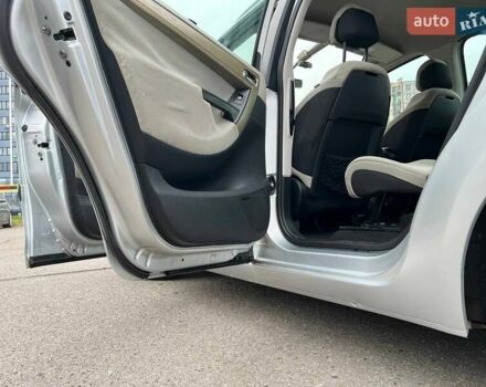 Сірий Сітроен С4 Пікассо, об'ємом двигуна 1.7 л та пробігом 356 тис. км за 6500 $, фото 25 на Automoto.ua