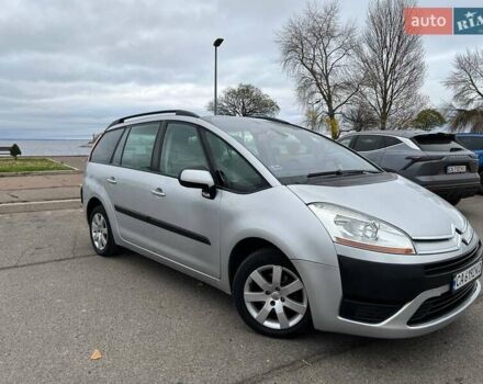 Сірий Сітроен С4 Пікассо, об'ємом двигуна 1.7 л та пробігом 356 тис. км за 6500 $, фото 8 на Automoto.ua