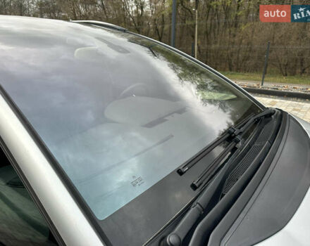 Сірий Сітроен С4 Пікассо, об'ємом двигуна 2 л та пробігом 220 тис. км за 4990 $, фото 10 на Automoto.ua