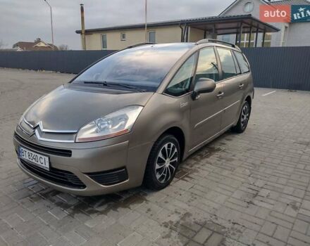 Серый Ситроен С4 Пикассо, объемом двигателя 1.56 л и пробегом 290 тыс. км за 4950 $, фото 2 на Automoto.ua