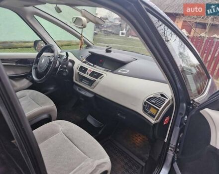 Серый Ситроен С4 Пикассо, объемом двигателя 2 л и пробегом 281 тыс. км за 5100 $, фото 18 на Automoto.ua