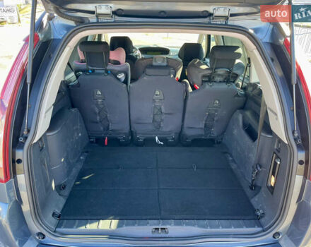 Серый Ситроен С4 Пикассо, объемом двигателя 1.56 л и пробегом 309 тыс. км за 5900 $, фото 18 на Automoto.ua