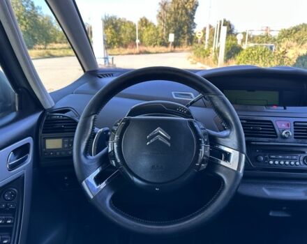 Серый Ситроен С4 Пикассо, объемом двигателя 1.6 л и пробегом 340 тыс. км за 2650 $, фото 8 на Automoto.ua