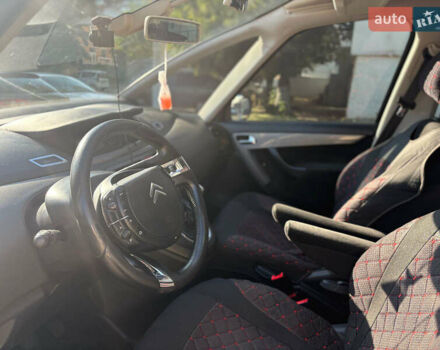 Сірий Сітроен С4 Пікассо, об'ємом двигуна 1.56 л та пробігом 242 тис. км за 5500 $, фото 10 на Automoto.ua