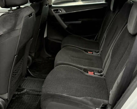 Серый Ситроен С4 Пикассо, объемом двигателя 1.56 л и пробегом 187 тыс. км за 4900 $, фото 16 на Automoto.ua