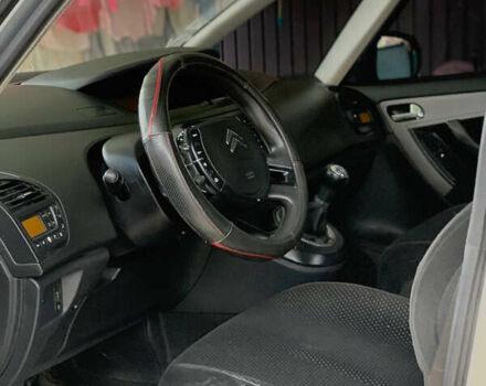 Сірий Сітроен С4 Пікассо, об'ємом двигуна 1.6 л та пробігом 300 тис. км за 5700 $, фото 14 на Automoto.ua