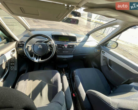 Серый Ситроен С4 Пикассо, объемом двигателя 1.56 л и пробегом 309 тыс. км за 5900 $, фото 12 на Automoto.ua