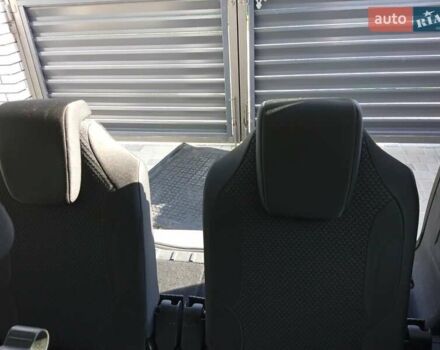 Серый Ситроен С4 Пикассо, объемом двигателя 1.75 л и пробегом 250 тыс. км за 5500 $, фото 7 на Automoto.ua