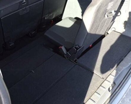 Серый Ситроен С4 Пикассо, объемом двигателя 1.75 л и пробегом 250 тыс. км за 5500 $, фото 10 на Automoto.ua