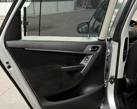 Серый Ситроен С4 Пикассо, объемом двигателя 1.56 л и пробегом 187 тыс. км за 4900 $, фото 15 на Automoto.ua