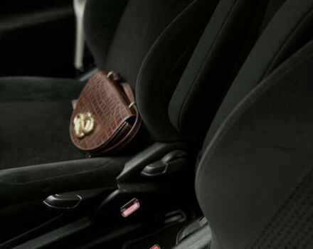 Серый Ситроен С4 Пикассо, объемом двигателя 1.56 л и пробегом 267 тыс. км за 5900 $, фото 15 на Automoto.ua