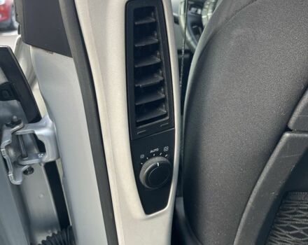 Серый Ситроен С4 Пикассо, объемом двигателя 1.6 л и пробегом 218 тыс. км за 4999 $, фото 12 на Automoto.ua