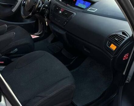 Серый Ситроен С4 Пикассо, объемом двигателя 1.56 л и пробегом 268 тыс. км за 5400 $, фото 10 на Automoto.ua