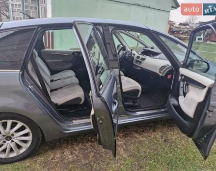 Серый Ситроен С4 Пикассо, объемом двигателя 2 л и пробегом 281 тыс. км за 5100 $, фото 17 на Automoto.ua