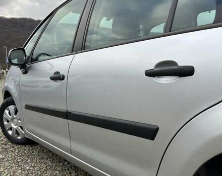 Сірий Сітроен С4 Пікассо, об'ємом двигуна 1.56 л та пробігом 195 тис. км за 4690 $, фото 7 на Automoto.ua