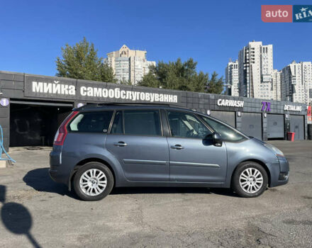 Серый Ситроен С4 Пикассо, объемом двигателя 1.56 л и пробегом 309 тыс. км за 5900 $, фото 3 на Automoto.ua