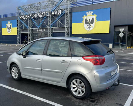 Серый Ситроен С4 Пикассо, объемом двигателя 1.56 л и пробегом 218 тыс. км за 4999 $, фото 7 на Automoto.ua