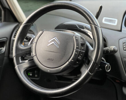 Сірий Сітроен С4 Пікассо, об'ємом двигуна 1.6 л та пробігом 187 тис. км за 5990 $, фото 11 на Automoto.ua