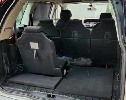 Сірий Сітроен С4 Пікассо, об'ємом двигуна 1.56 л та пробігом 270 тис. км за 5400 $, фото 9 на Automoto.ua