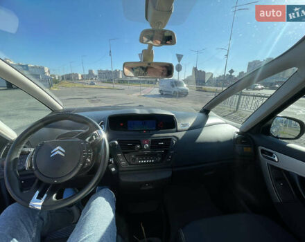 Серый Ситроен С4 Пикассо, объемом двигателя 1.56 л и пробегом 309 тыс. км за 5900 $, фото 5 на Automoto.ua