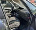 Серый Ситроен С4 Пикассо, объемом двигателя 1.56 л и пробегом 400 тыс. км за 4500 $, фото 6 на Automoto.ua