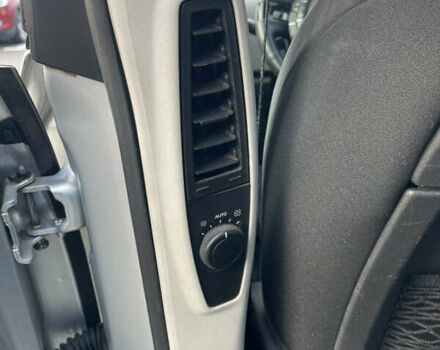 Серый Ситроен С4 Пикассо, объемом двигателя 1.56 л и пробегом 218 тыс. км за 4999 $, фото 12 на Automoto.ua