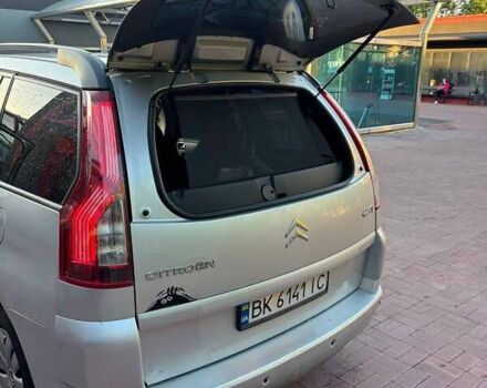 Серый Ситроен С4 Пикассо, объемом двигателя 1.56 л и пробегом 268 тыс. км за 5400 $, фото 8 на Automoto.ua