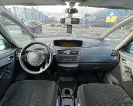 Серый Ситроен С4 Пикассо, объемом двигателя 1.6 л и пробегом 218 тыс. км за 4999 $, фото 9 на Automoto.ua