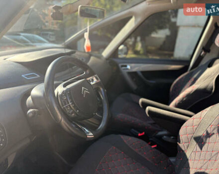 Сірий Сітроен С4 Пікассо, об'ємом двигуна 1.56 л та пробігом 242 тис. км за 5500 $, фото 9 на Automoto.ua